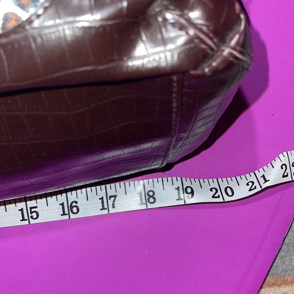 Simply Go Large Tote Bag - Picture 7 of 9